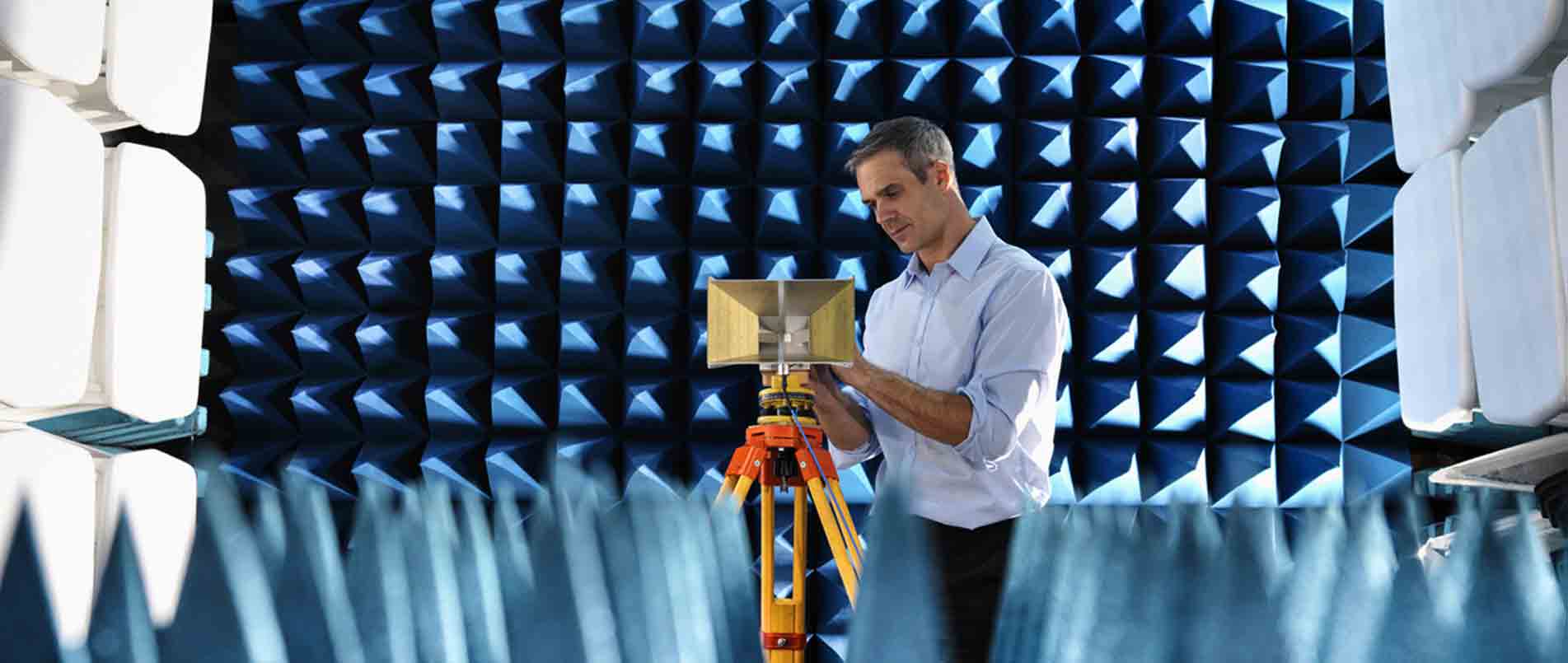 pp模拟器电子游戏推出八款天线新品，覆盖5G、4G、Wi-Fi和LoRa领域